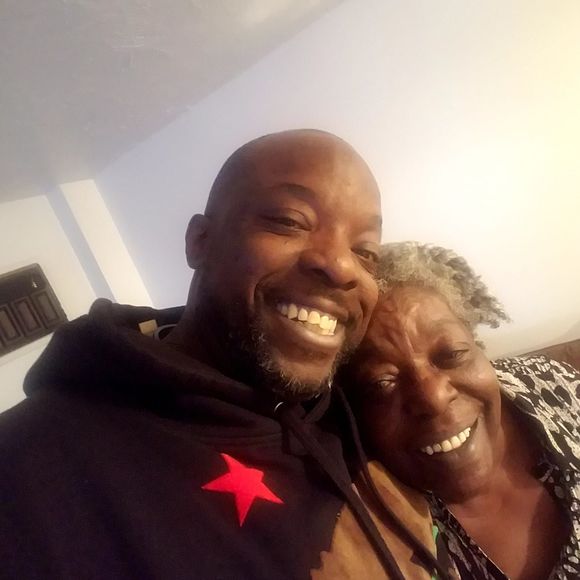 Meet your Posher, Demetrious - Picture 1 of 1